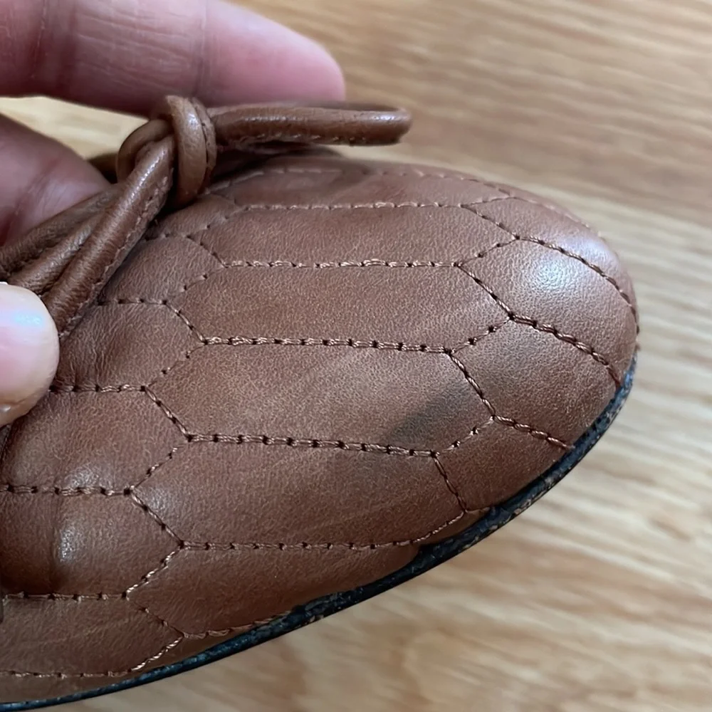 Hugo boss brown leather flats in size 38 - Picture 5 of 8